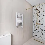 New Luxury Townhouse 2br-2ba Large Terrace & Pool Apartment
