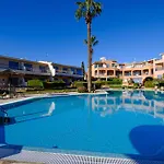 New Luxury Townhouse 2br-2ba Large Terrace & Pool Paphos